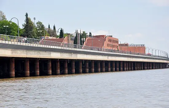 Reconstrucción del muelle Parque España